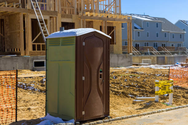 Portable Toilet Options We Offer in Lakeview, GA